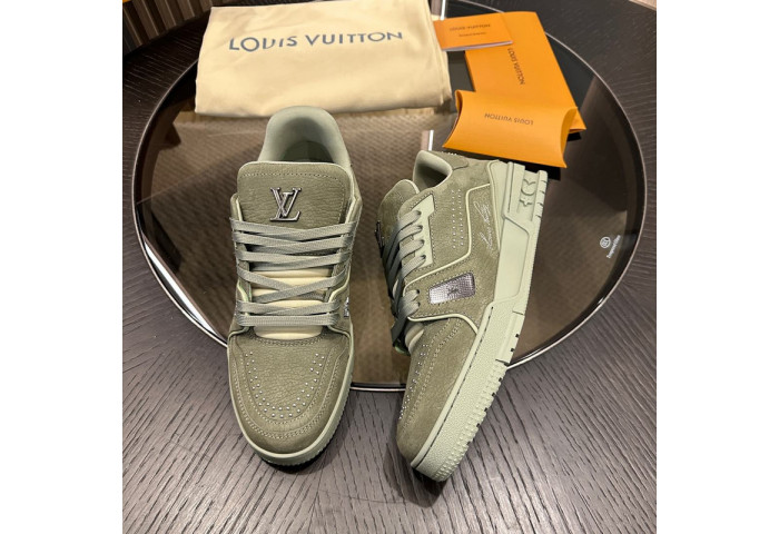 LV Trainer Sneaker
