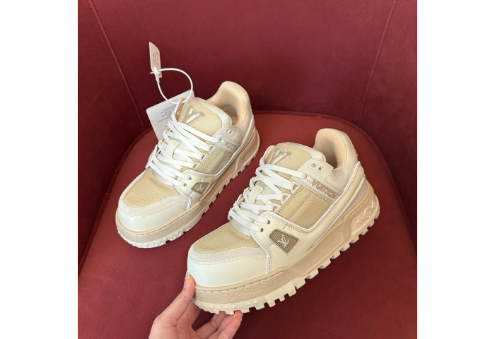 LV Trainer Maxi