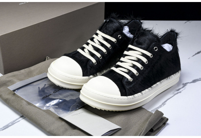 Rick Owens Sneakers (furry)