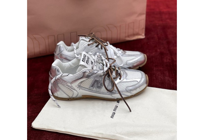 NEW BALANCE X MIUMIU SNEAKER