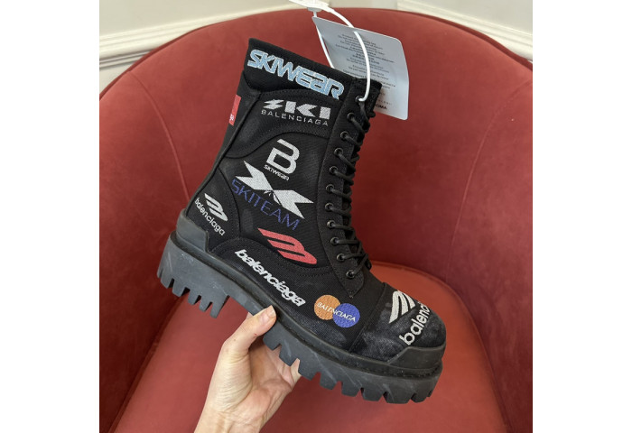 Ba*len*cia*ga boots