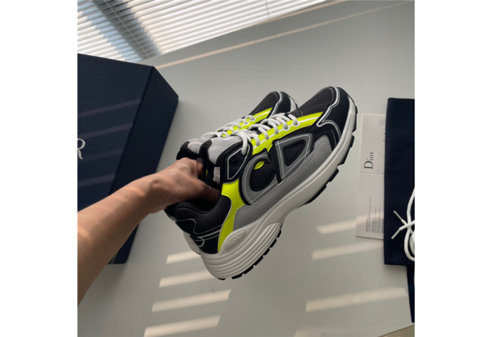 D*or b30 sneaker