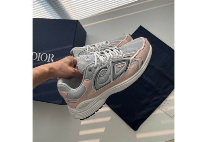 D*or b30 sneaker