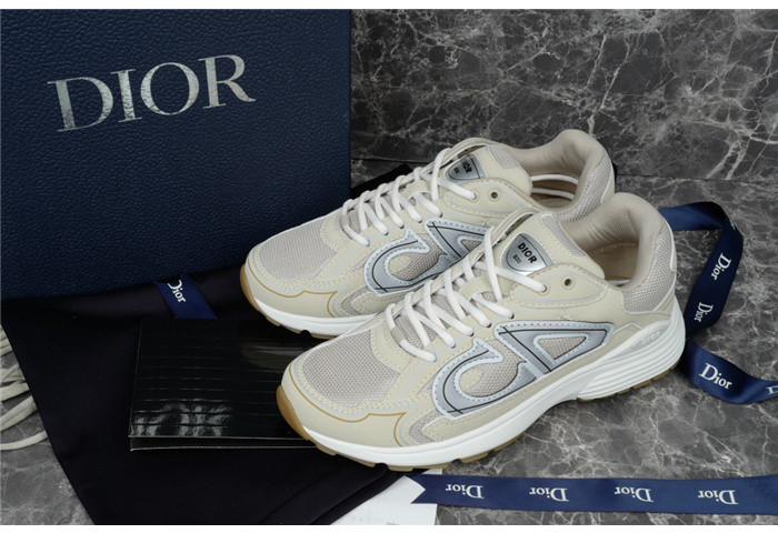 D*or b30 sneaker