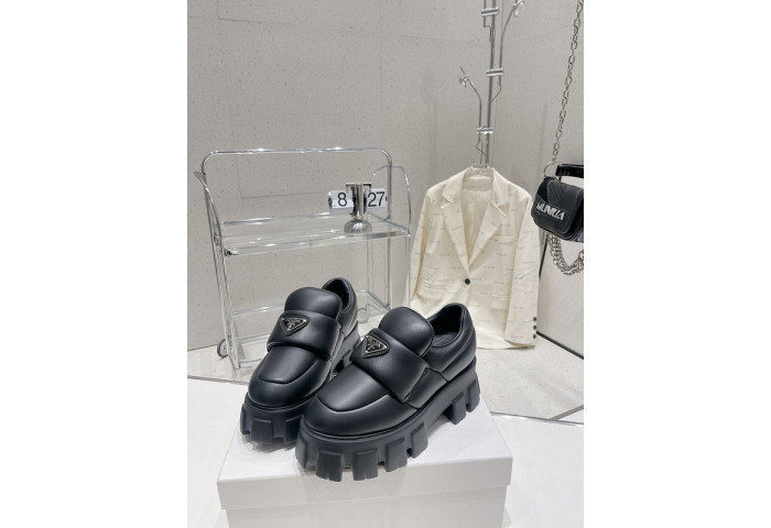PR0DA LOAFERS