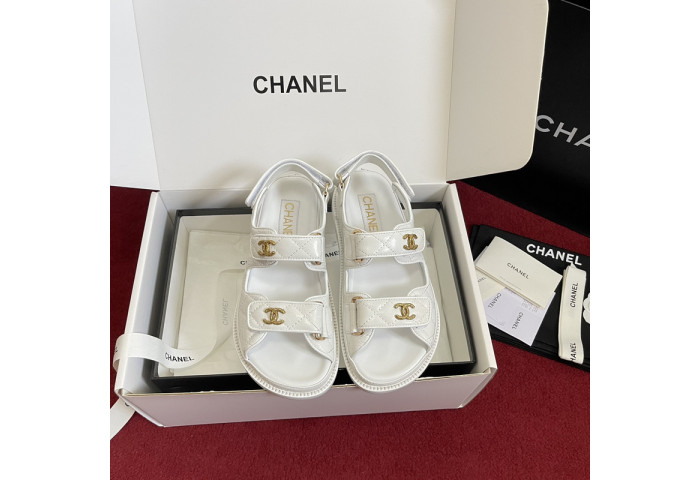 Ch*el sandal