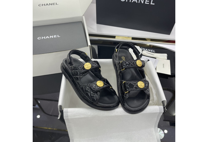 Ch*el sandal