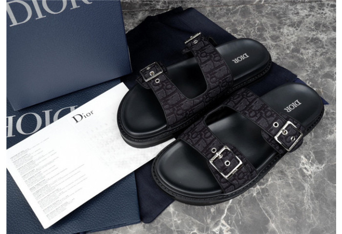 D*or aqua sandal