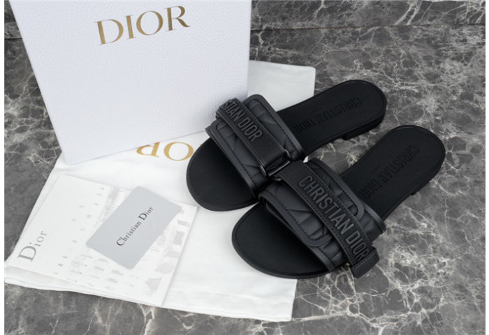 D*or evolution mule sandal