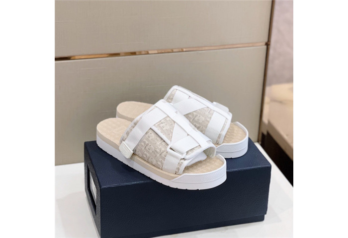 D*or alpha sandal oblique