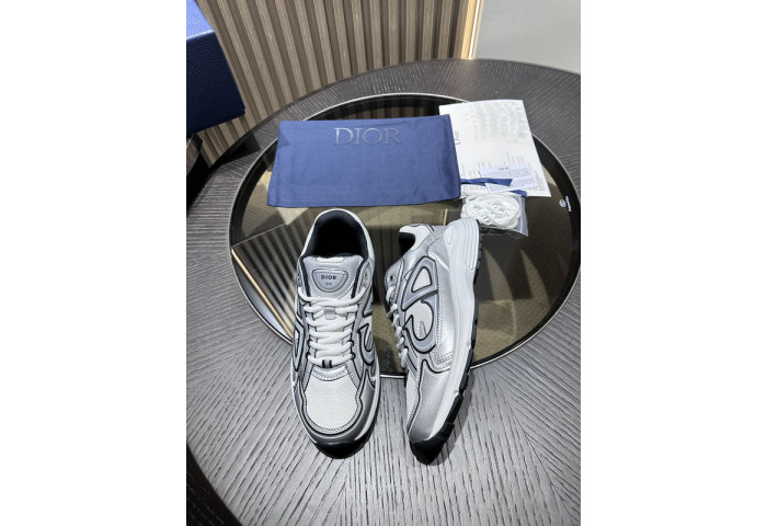 D*or b30 sneaker