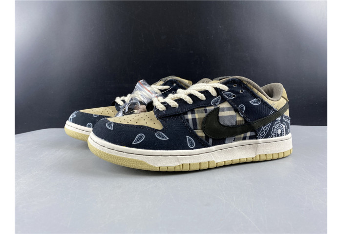 Travis Scott x Nike SB Dunk Low TS CT5053-001