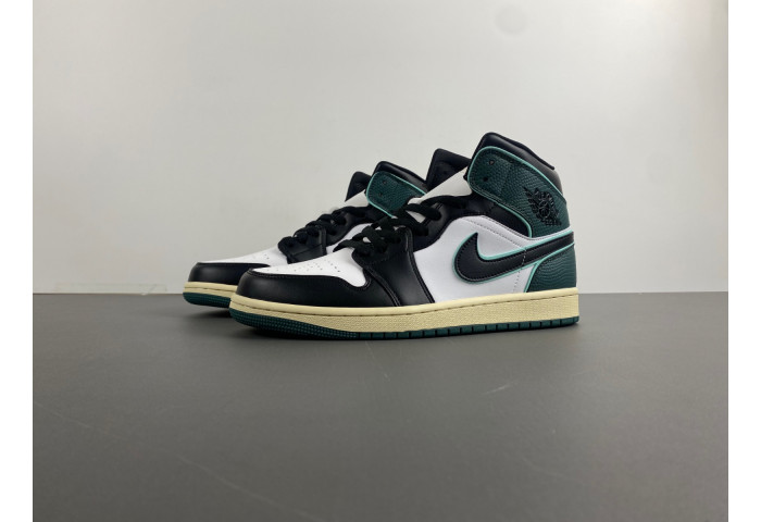 Air Jordan 1 MID SE "LEGEND PINK"    FQ7818-100