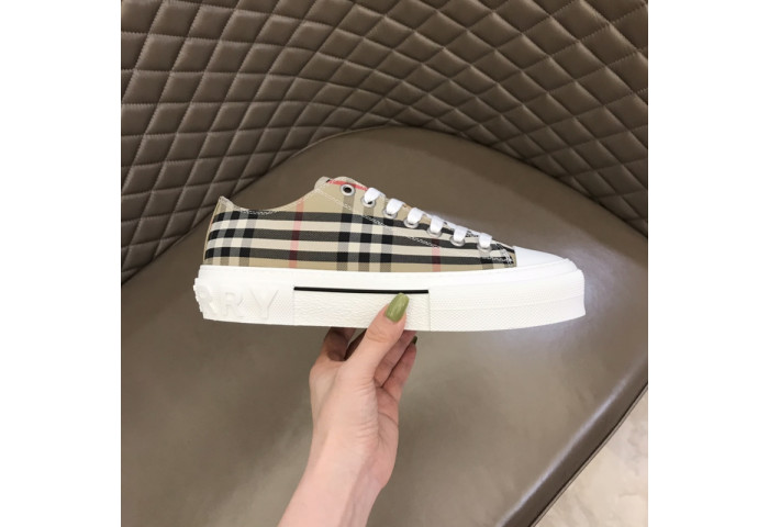 B**rry-vintage sneaker