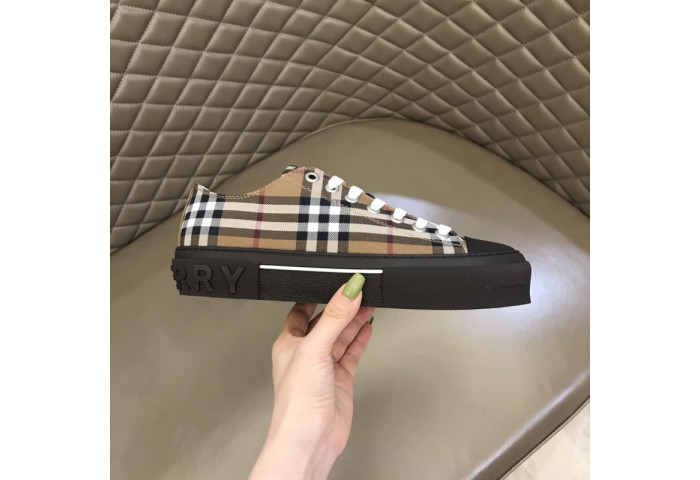B**rry-vintage sneaker
