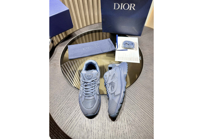 D*or b30 sneaker