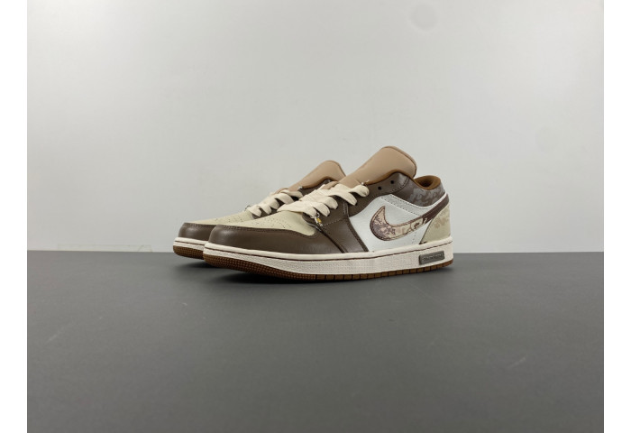 JORDAN 1 RETRO LOW  HF5743-221