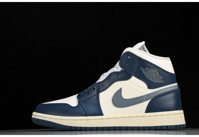Air Jordan 1 Mid French Blue   BQ6472-414