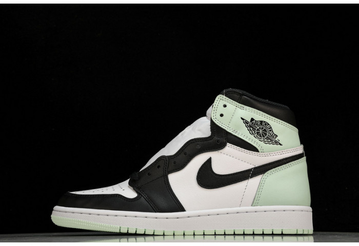 Air Jordan 1 Retro High OG NRG 861428-102