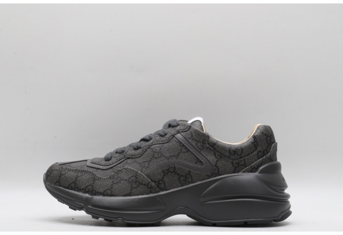 G*u*i rhyton vintage trainer sneaker