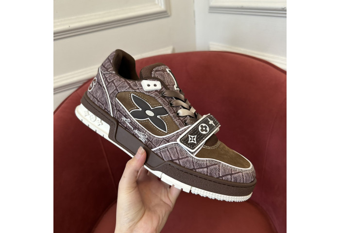 LV Trainer Sneaker