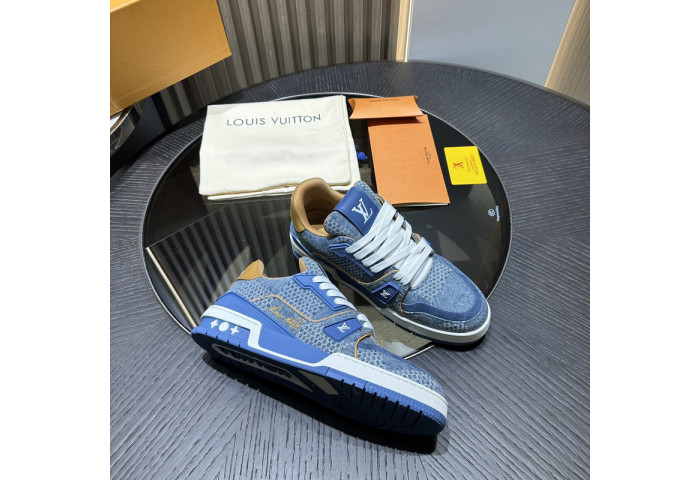LV Trainer Sneaker