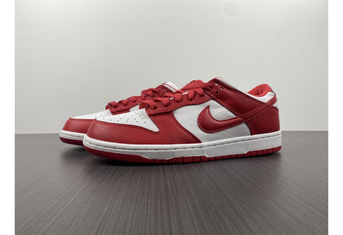 Nike Dunk Low SP “University Red”  CU1727-100