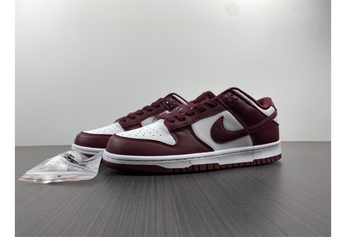 Nike Dunk Low Bordeaux (W) DD1503-108