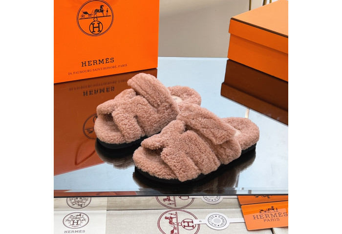 H**mes winter sandals