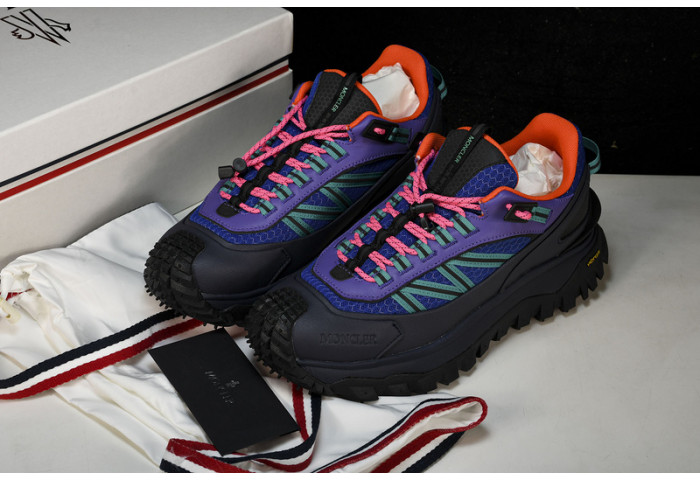 MONCLER TRAILGRIP GORE-TEX