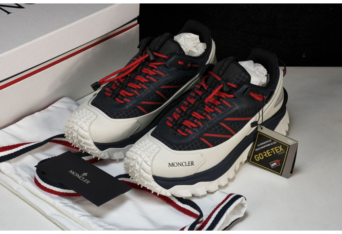 MONCLER TRAILGRIP GORE-TEX