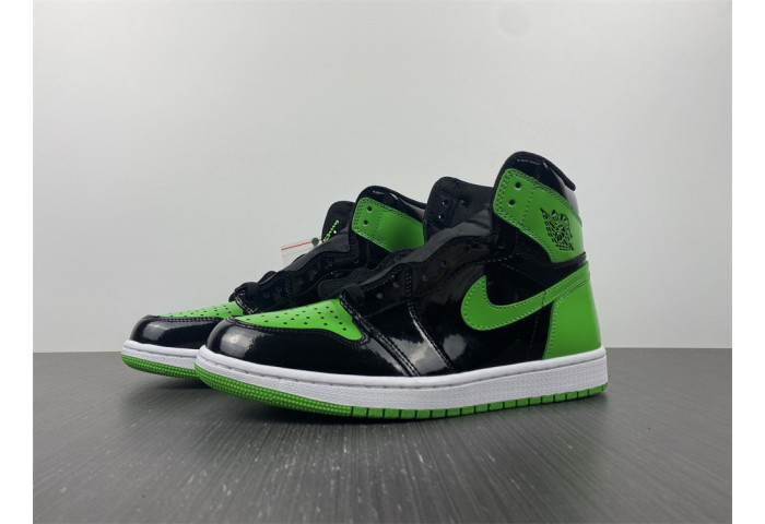 Air Jordan 1 Retr o OG green  555088-030