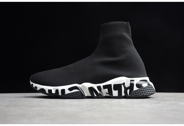 Ba*len*cia*ga speed sneaker