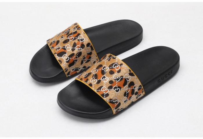 GUCC SANDALS
