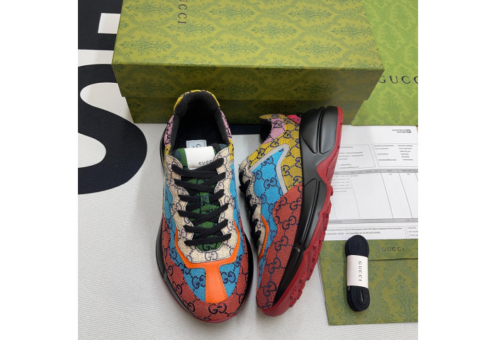 G*u*i rhyton vintage trainer sneaker