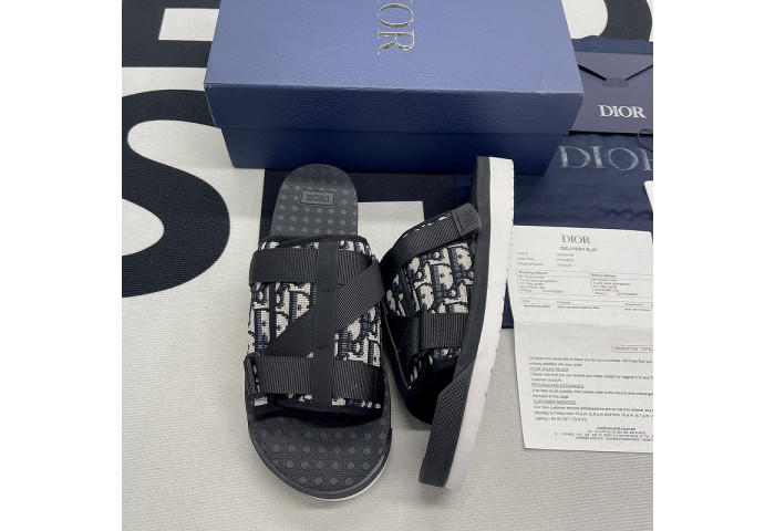 D*or alpha sandal oblique