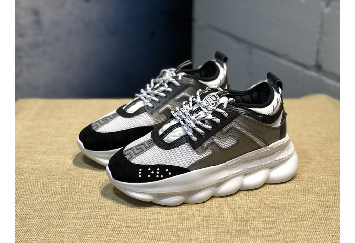 VERS CHAIN REACTION SNEAKERS