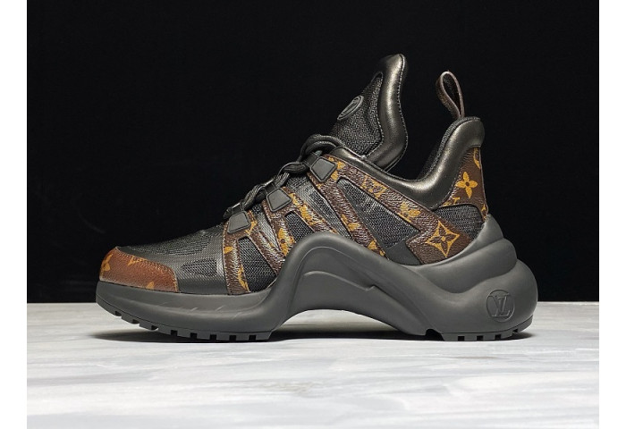 LV ARCHLIGHT SNEAKER