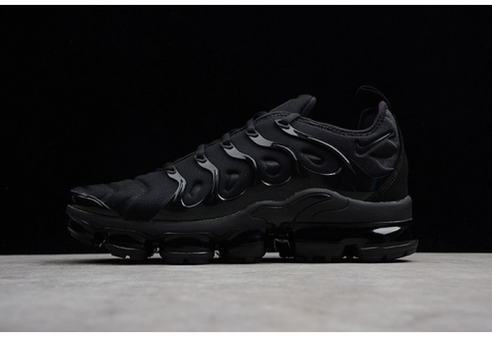 Nike Air VaporMax Plus Triple Black  924453-004