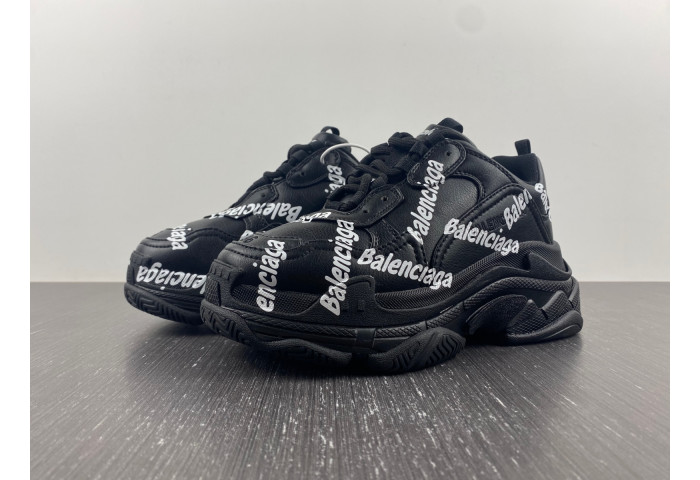 BLCG Sneaker Triple.s.Black 536737 W2FAB1090