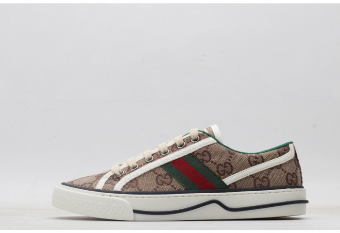 G*u*i tennis 1977 sneaker