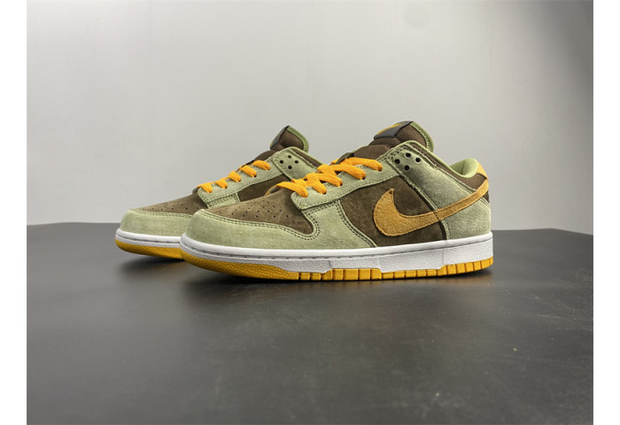 Nike Dunk Low Dusty Olive DH5360-300