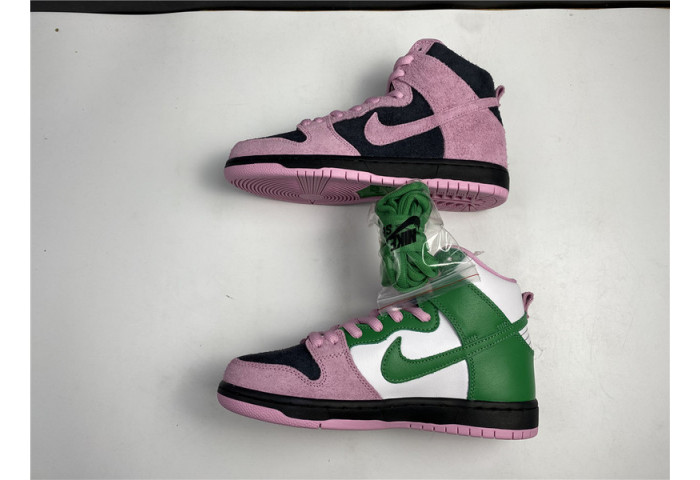 Nike SB Dunk High Invert Celtics CU7349-001