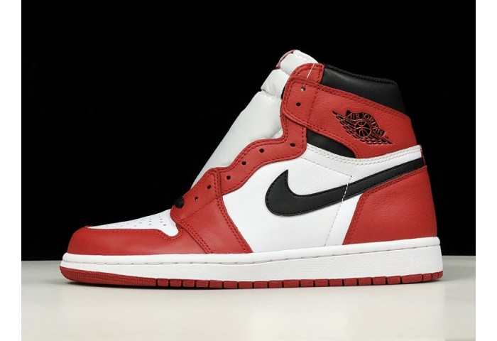 Air Jordan I 1 Retro High OG Chicago Bulls 555088-101