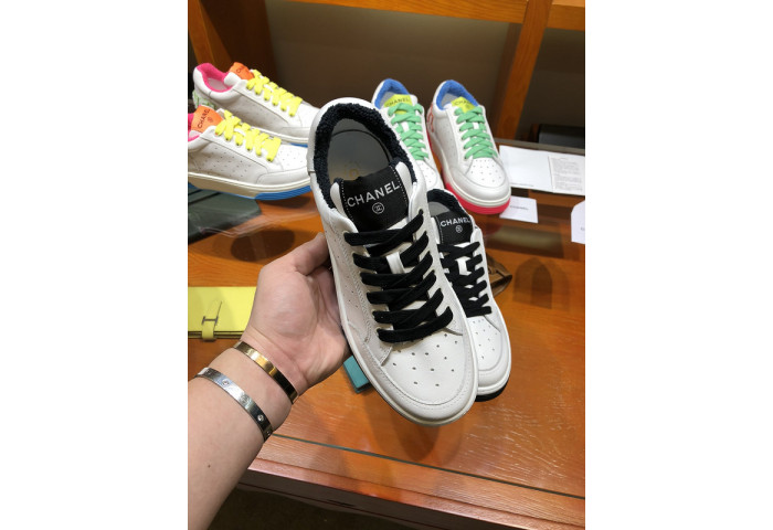 CH@NEL SNEAKERS