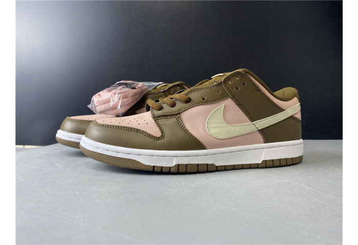 Nike Dunk SB Low Stussy Cherry 304292-671