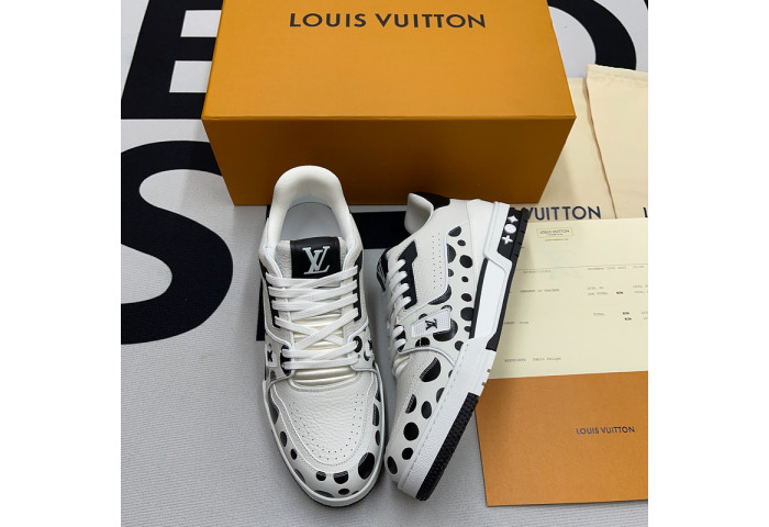 LV Trainer Sneaker
