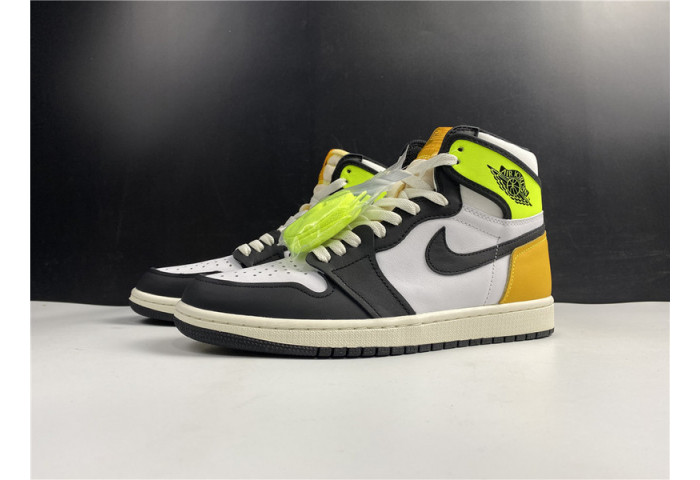 Air Jordan 1 Retro High OG ''Volt Gold''  555088-118