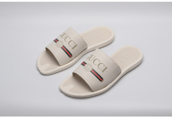 GUCC SANDALS