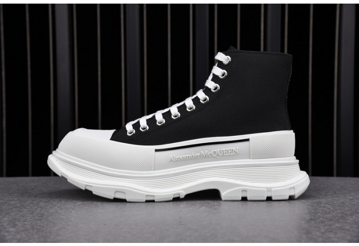 MQ Sneakers